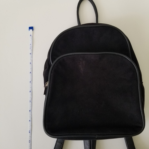 🚫SOLD🚫Backpack Purse - Picture 7 of 8